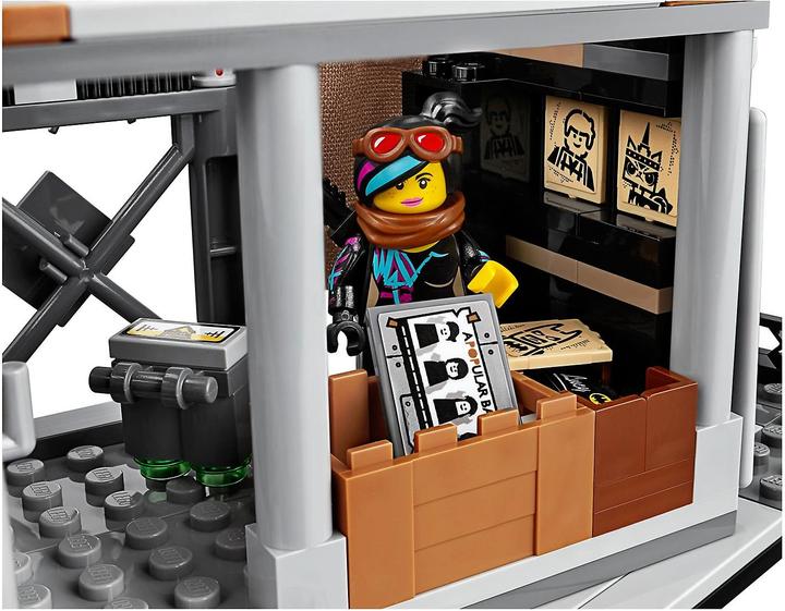 Produktbild LEGO Willkommen in Apokalypstadt! (70840, LEGO Seltene Sets)