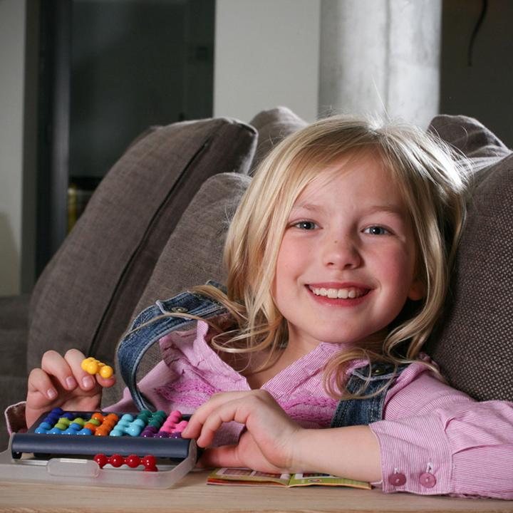 Actual product image Smart Games IQ Fit (German)