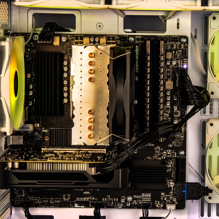 Actual product image Captiva Advanced Gaming R88-433 Ryzen 7 RTX 4060 (AMD Ryzen 7 5700X, 32 GB, 1000 GB, GeForce RTX 4060)