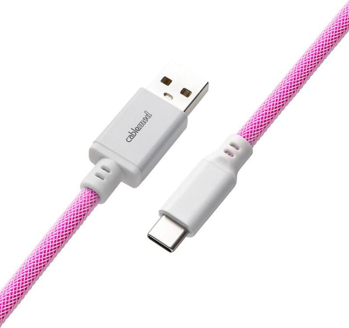Produktbild CableMod Classic Coiled Keyboard Cable USB-C zu USB Typ A, Strawberry Cream (1.50 m, USB 2.0)