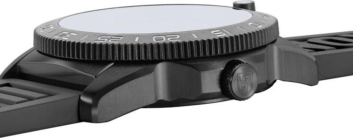 Actual product image Luminox PACIFIC DIVER 3120M SERIES (Diving watch, 39 mm)