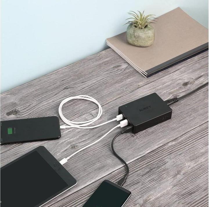 Produktbild Aukey Titan PA-T11 (60 W)