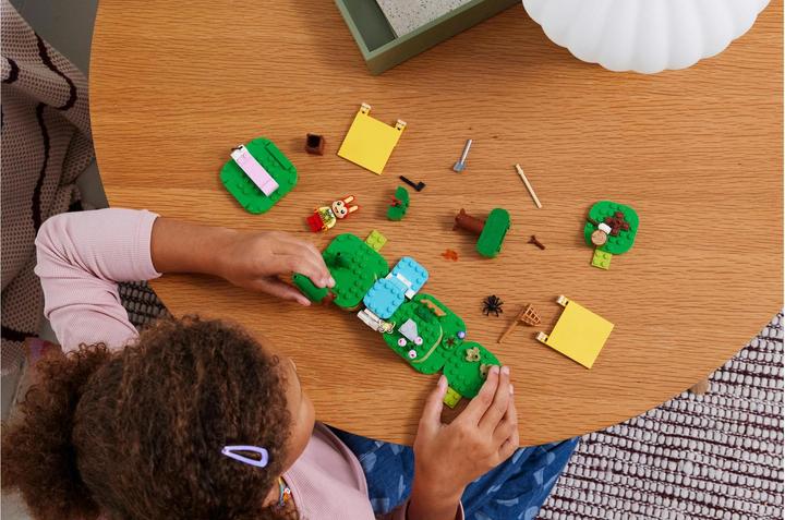 Immagine prodotto LEGO Il divertimento all'aria aperta di Mimmi (77047, LEGO Animal Crossing)