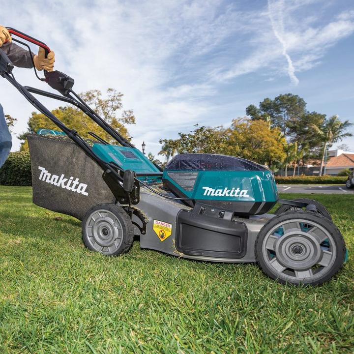 Produktbild Makita DLM532PT4 (Akkubetrieb)