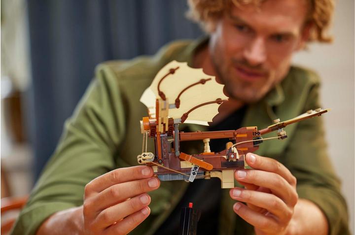 Actual product image LEGO Die Flugmaschine von Leonardo da Vinci (10363, LEGO Icons)