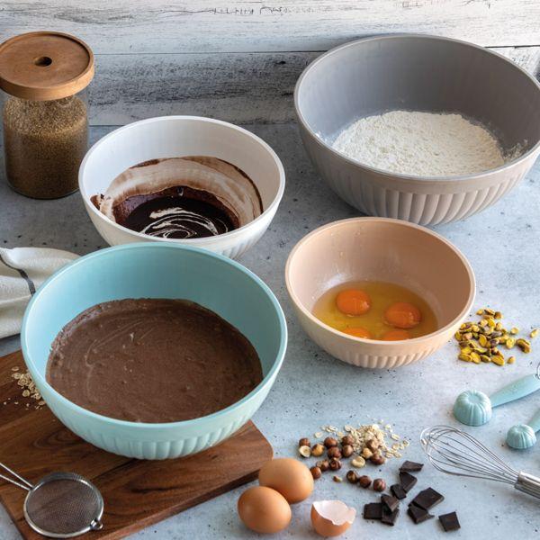 Actual product image Nordic Ware 4 Piece covered Bowl set (30 cm, 8 x)