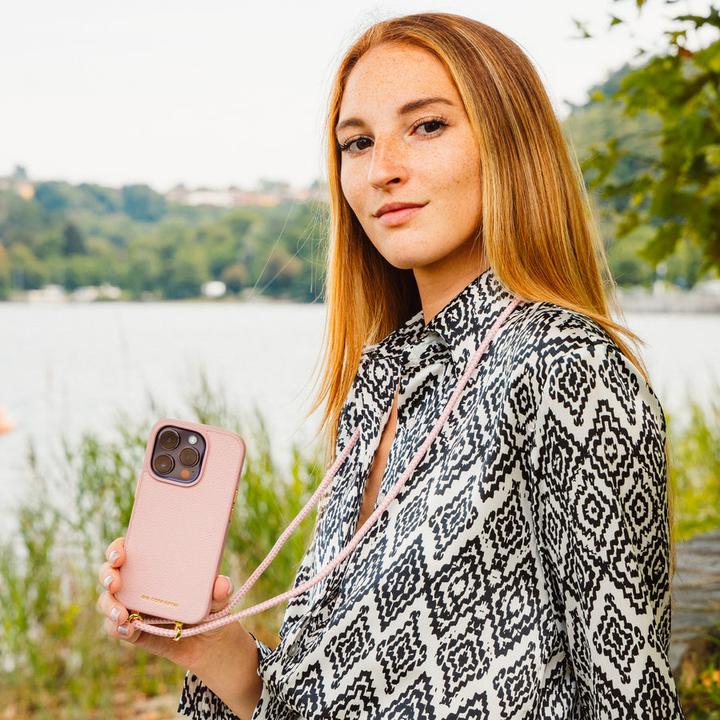 Actual product image Caseme Lola Case Cover with detachable shoulder strap for iPhone 15 Pro (Apple iPhone 15 Pro)
