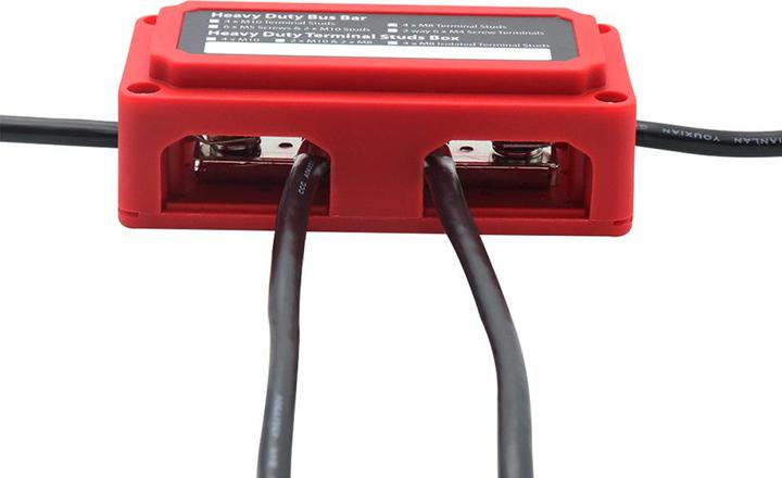 Produktbild Offgridtec BusBar Box Rot 4 x M8 Anschlussbolzen inkl. Abdeckung und Befestigungsschrauben