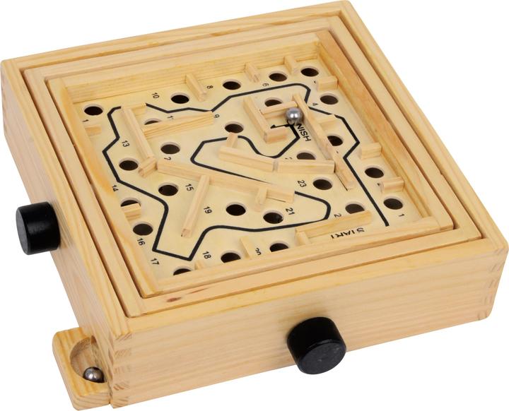 small foot Ball labyrinth (German)