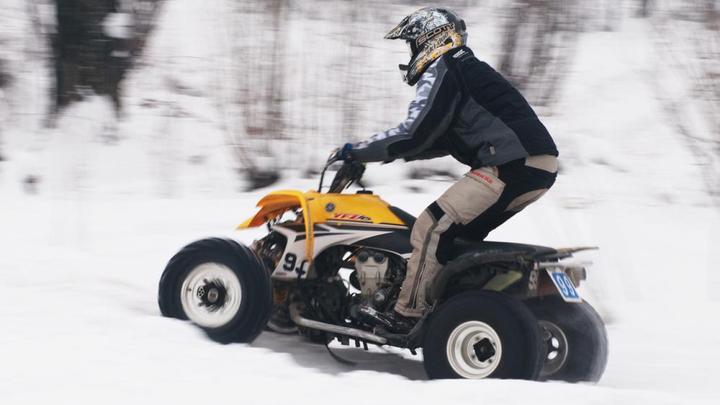 Giro in quad nella neve 5h (1 pers.)