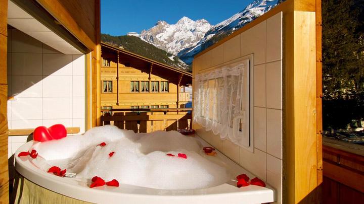 Produktbild Loveroom Superior mit Whirlpool (2 Pers.)