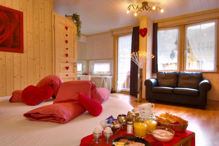 Produktbild Loveroom Superior mit Whirlpool (2 Pers.)