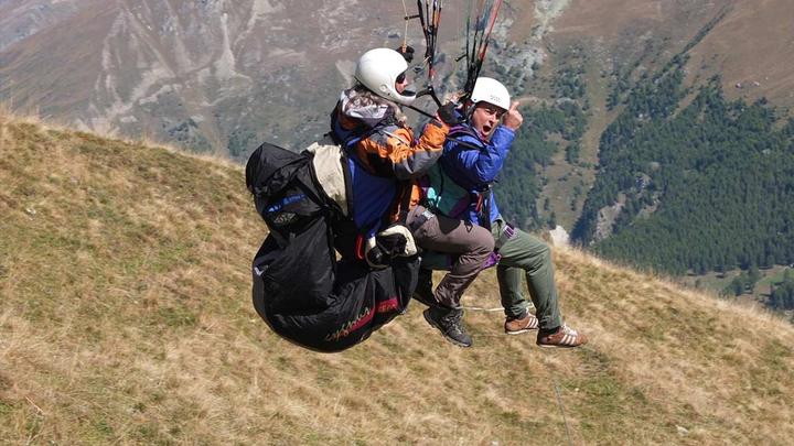 Actual product image Luxury mountain lodge & paragliding (2 pers.)