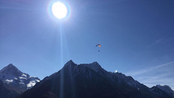 Actual product image Luxury mountain lodge & paragliding (2 pers.)