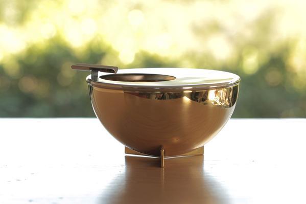 Produktbild Alessi Bauhaus Aschenbecher 90047