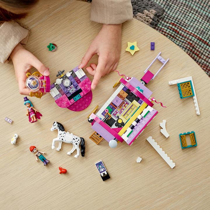 Produktbild LEGO Magischer Wohnwagen (41688, LEGO Friends)