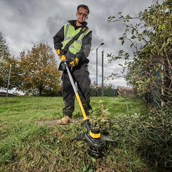 Productafbeelding DeWalt Trimmer 18v Zonder Accu En Opladen Opvouwbaar Dcm561pbs (Onkruidverdelgers)