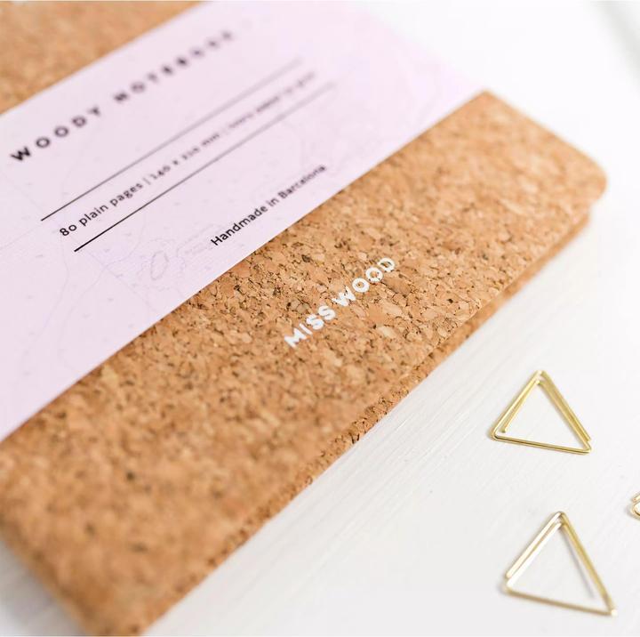 Immagine prodotto Miss wood Woody Notebook Cork - A5 - Travel is my Therapy (A5, Nessuna, Copertina rigida)