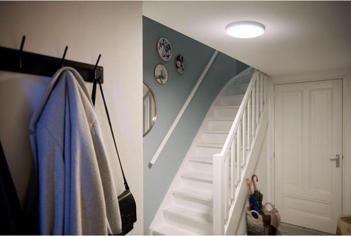 Actual product image Philips LED recessed spotlight Slim Surface DL252, 20W, 2700K, square, white (1350 lm)