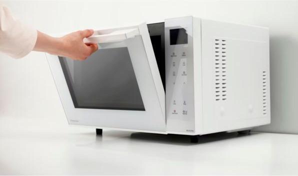 Produktbild Panasonic Microgolfoven Combi Nn-Df37pwe (23 l)