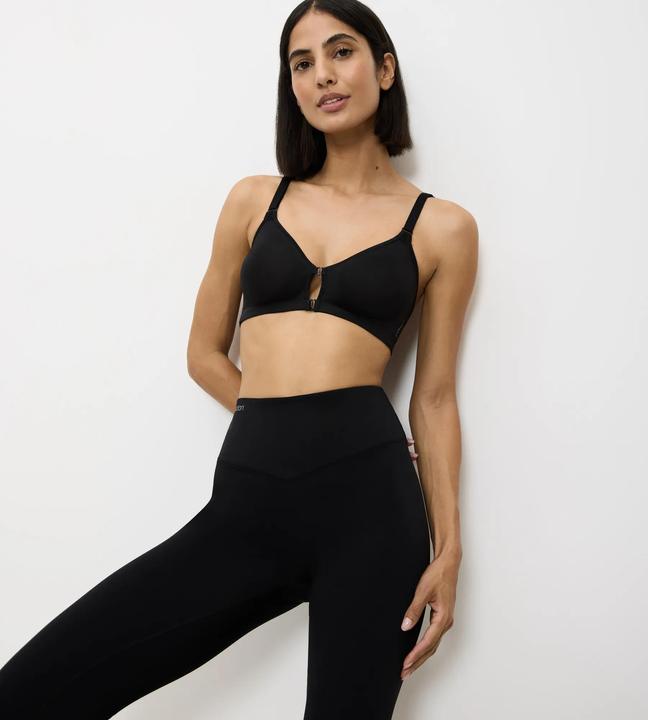 Image du produit Triumph Triaction Fitness F (75 C, Une unité par pack)