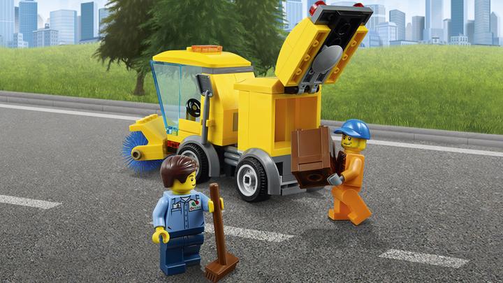 Immagine prodotto LEGO Stazione di servizio in città (60132, LEGO City)