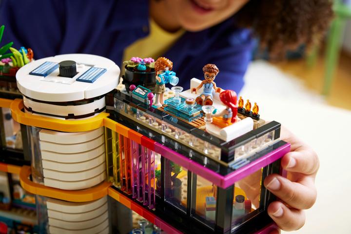 Immagine prodotto LEGO Andrea's Modern Mansion (42639, LEGO Friends)