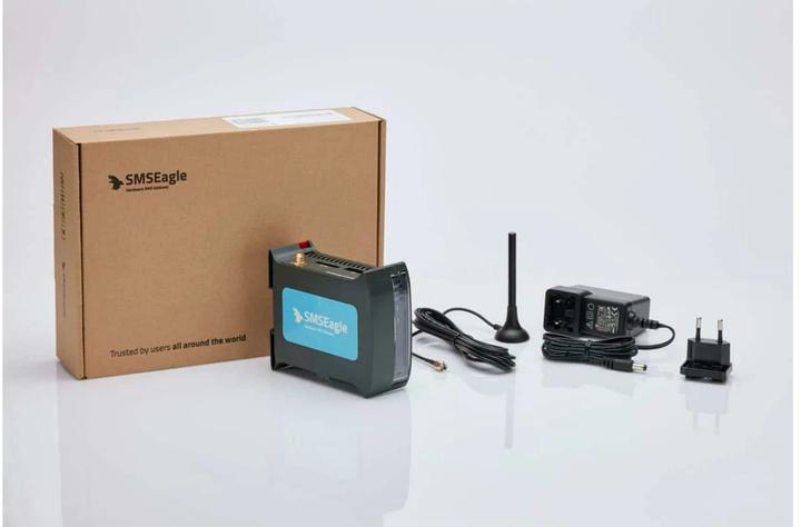 Actual product image SMSeagle NXS-9700-4G SMS Gateway Rev. 3