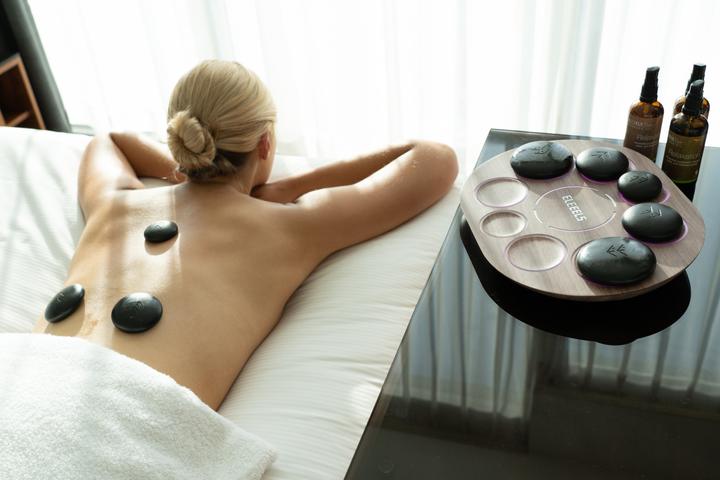 Produktbild Eleeels Hot-Stone-Massage