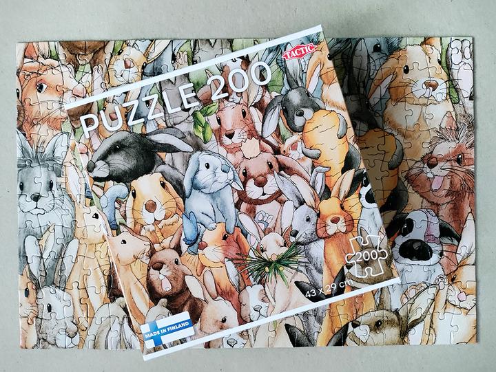 Actual product image Tactic Rabbit jigsaw puzzle, 200 pieces. (200 pieces)