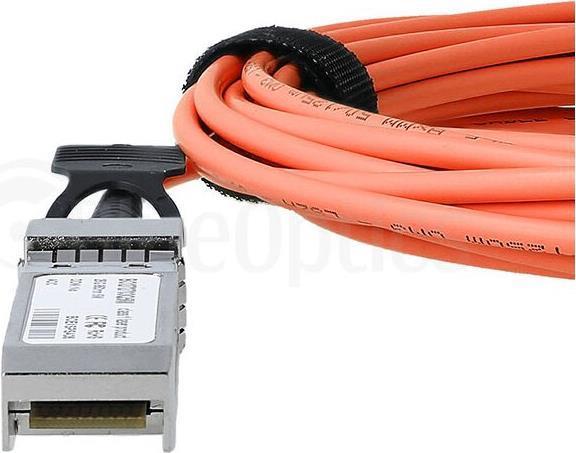 Actual product image BlueOptics NetApp X-CVR-QSFP-SFP10G Compatible 40 Gigabit QSFP to SFP+ Converter