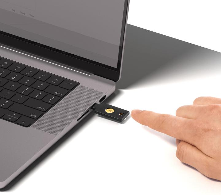 Actual product image Yubico YubiKey 5C NFC FIPS