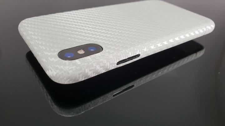 Immagine prodotto Nevox Copertura in carbonio madreperla (Apple iPhone XS)