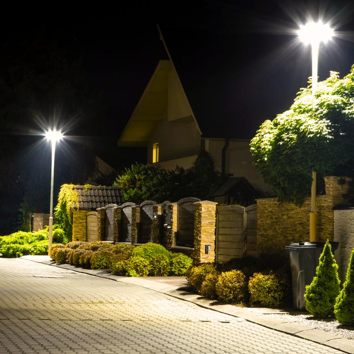 Immagine prodotto Luxula Lampada a LED per alte luci LX500143, HighBay, lineare, 200W, 20000lm, 4000K (9000 lm, IP65)