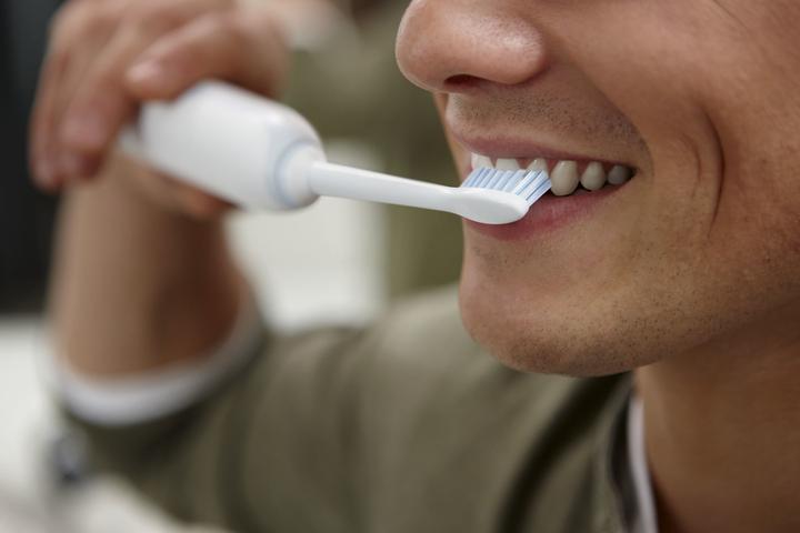 Actual product image Philips CleanCare+ (Sonic toothbrush)