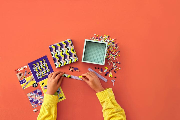 Actual product image LEGO Big box (41960, LEGO Dots)