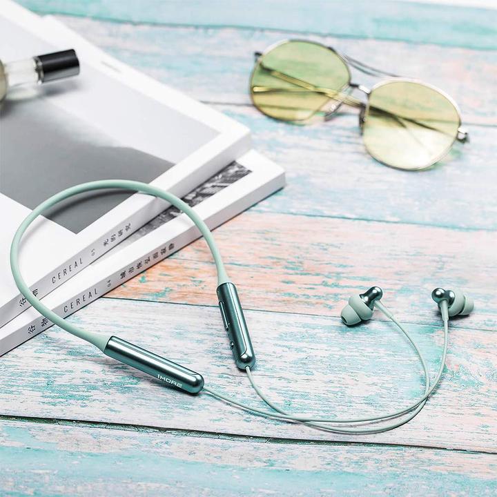 Actual product image 1More E1024BT (6 h, Wireless)
