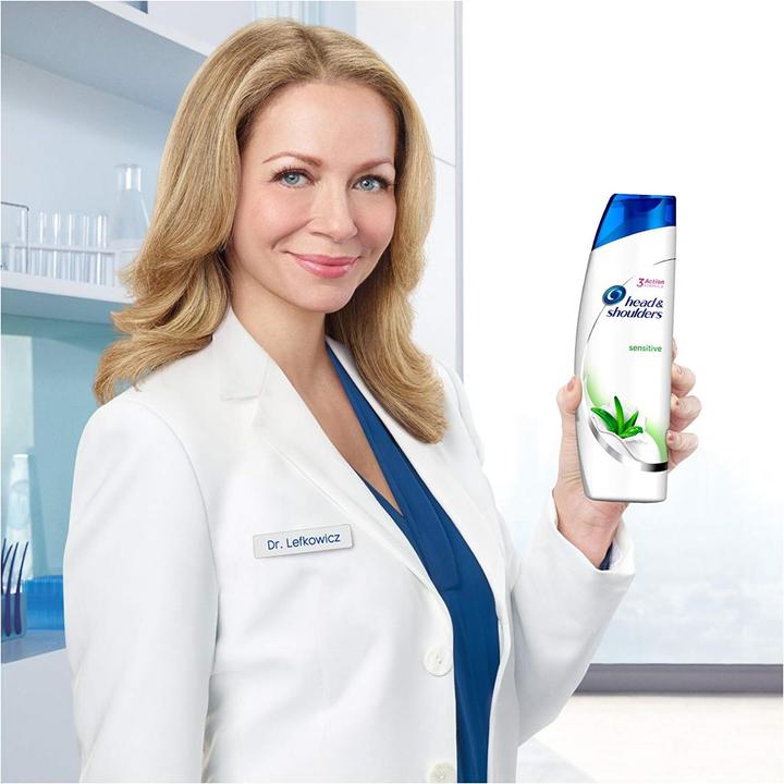 Actual product image Head & Shoulders Sensitive (300 ml, Liquid shampoo)
