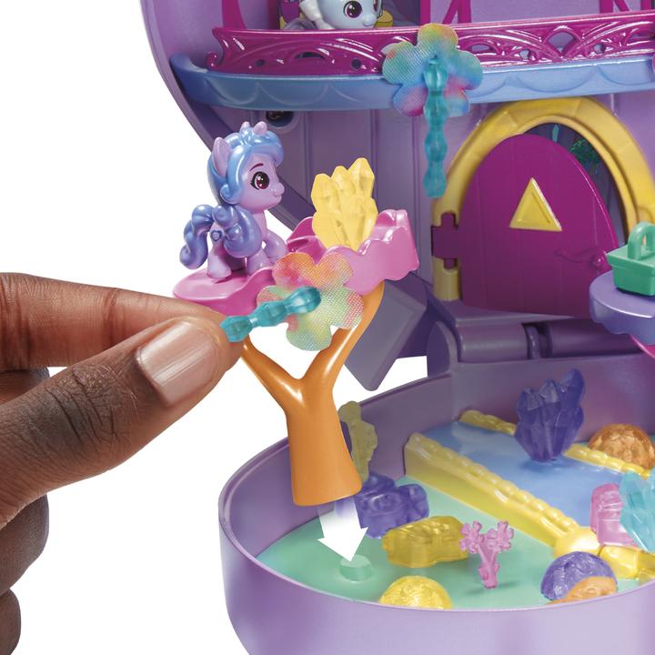 Image du produit My Little Pony Mini World Magic Mini-monde de jeu Forêt de Bridlewood, set de jeu à assembler avec Izzy