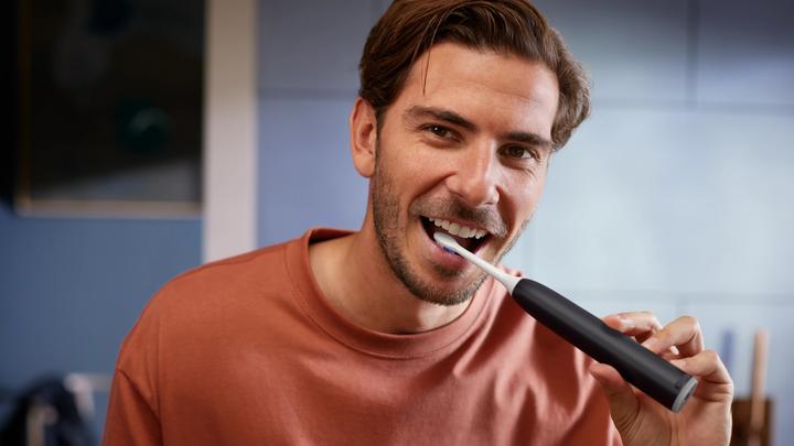 Actual product image Philips Sonicare HX7411/02 SONICARE 6500 (Sonic toothbrush)