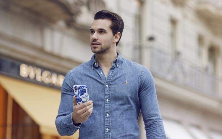 Produktbild iDeal Of Sweden Baby Blue Orchid (Apple iPhone XS, Apple iPhone X)