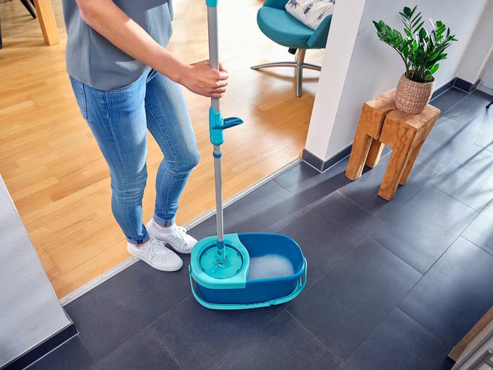 Productafbeelding Leifheit CLEAN TWIST Ergo Disc Mop Set (1 Pcs.)