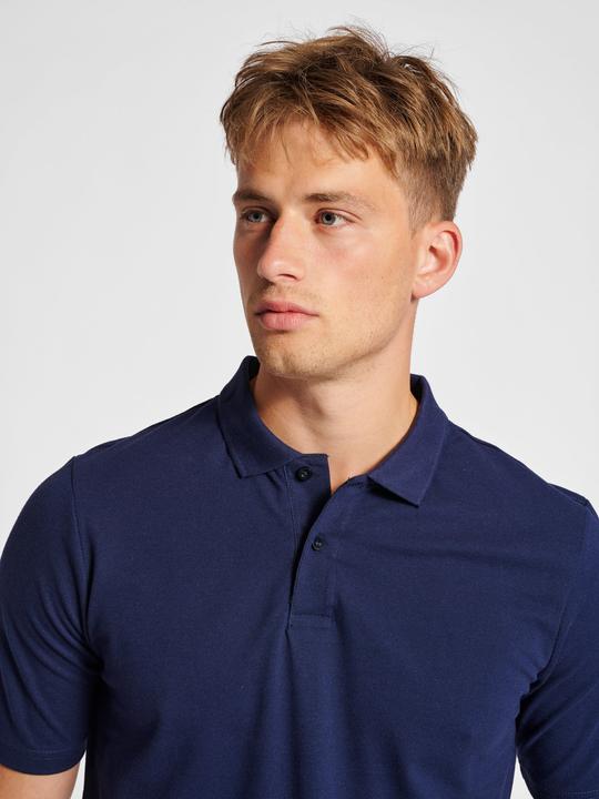 Actual product image hummel Red Classic Polo (XL)