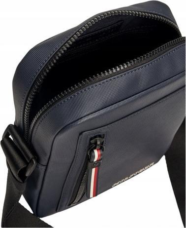 Actual product image Tommy Hilfiger The Pique Mini Reporter messenger bag (100% Polyurethanes)