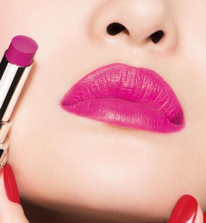 Actual product image Dior Rouge Ultra Rouge (755 Ultra Daring)