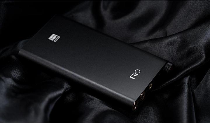 Image du produit FiiO Q3 (USB-DAC, Bass Boost)