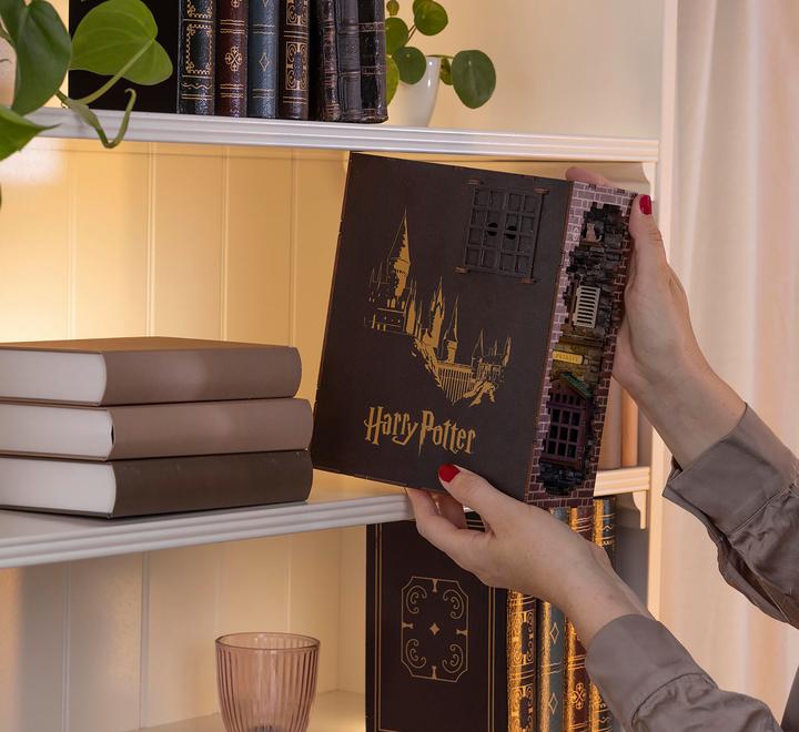 Produktbild Revell Diagon Alley