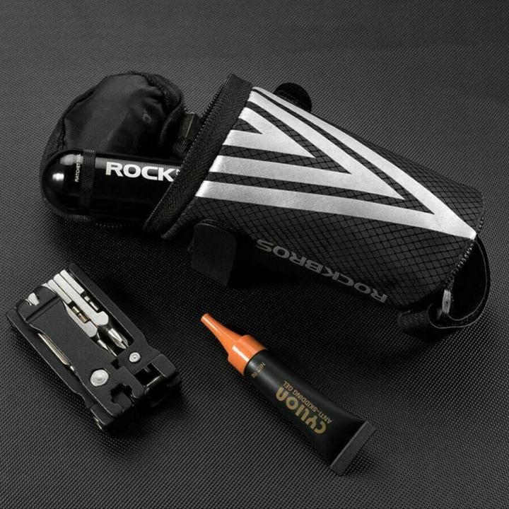 Produktbild Rockbros C28 bicycle bag under the saddle - black (0.20 l, Rahmentasche)