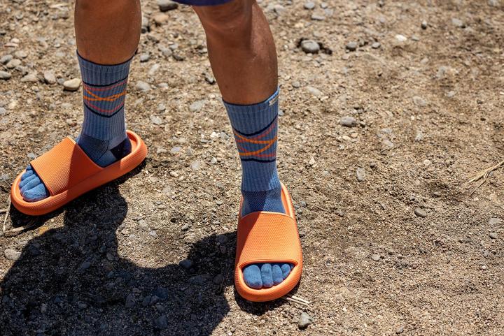 Actual product image Injinji Trail Midweight Crew (41, 42, 43, 44, M)