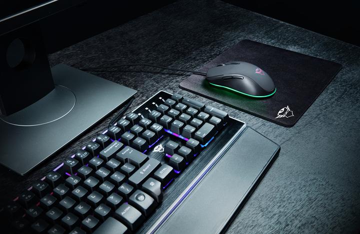 Actual product image Trust GXT 930 Jacx Mouse right USB Type-A Optical 6400 DPI (Cable)